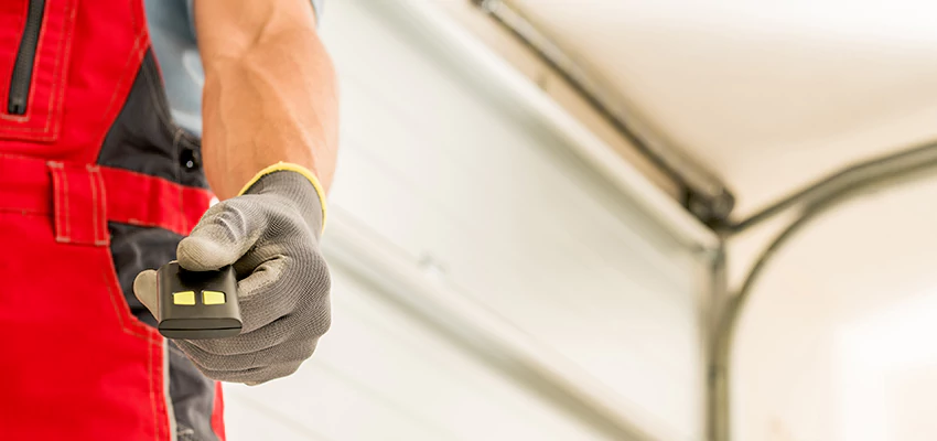 Residential Garage Door Security in Valle Vista, California