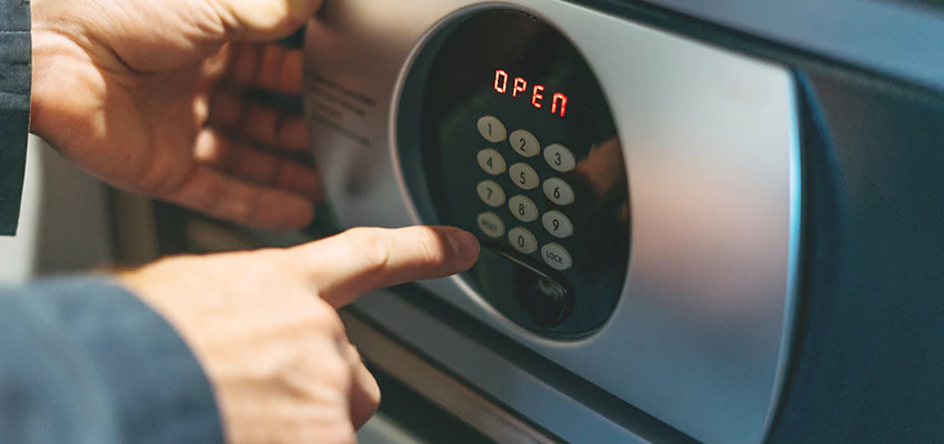 Cash Safe Openers in Valle Vista, California