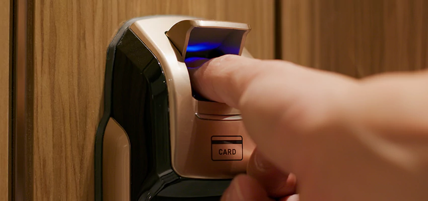 Locksmith Company For Window Lock Installation in Valle Vista, California