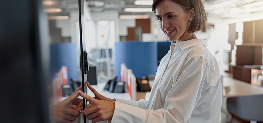 Maintenance of Building Security System in Valle Vista, California